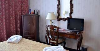 Гостиница Волжская Ривьера Углич Стандартный двухместный номер с 1 кроватью или 2 отдельными кроватями-3